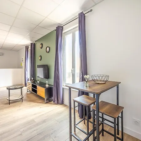 L'aparte - Renove - Au Coeur De Lägenhet Saint-Maixent-lʼÉcole